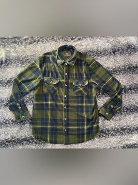 Freedom Foundry Men’s Medium Green Plaid Button Front Fleece Flannel Shirt